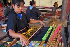 weverij-van-traditionele-ikat-van-lombok